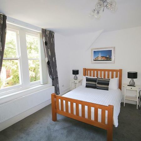 Church Guesthouse Cardiff Dış mekan fotoğraf