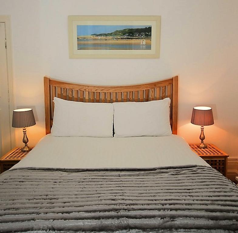 Church Guesthouse Cardiff Dış mekan fotoğraf