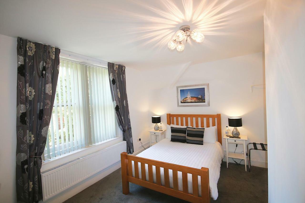 Church Guesthouse Cardiff Dış mekan fotoğraf