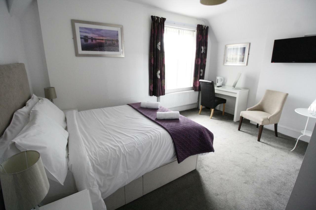 Church Guesthouse Cardiff Dış mekan fotoğraf