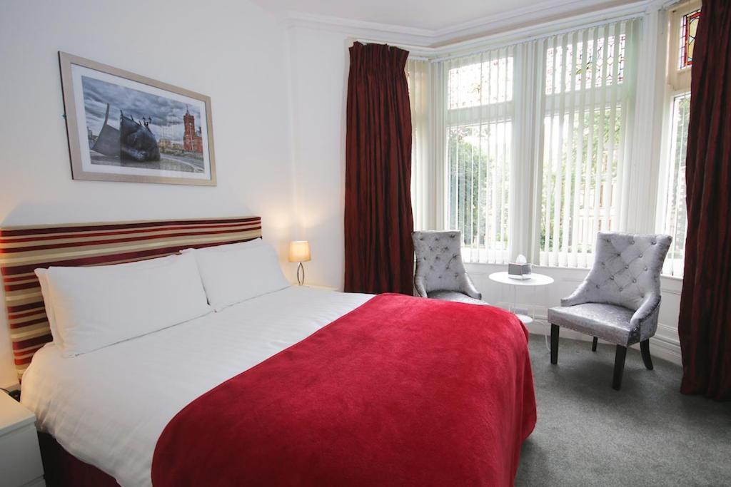 Church Guesthouse Cardiff Dış mekan fotoğraf