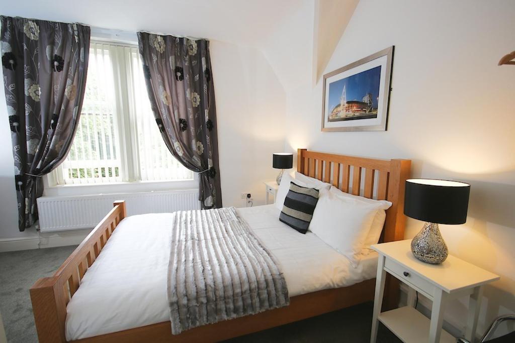 Church Guesthouse Cardiff Dış mekan fotoğraf