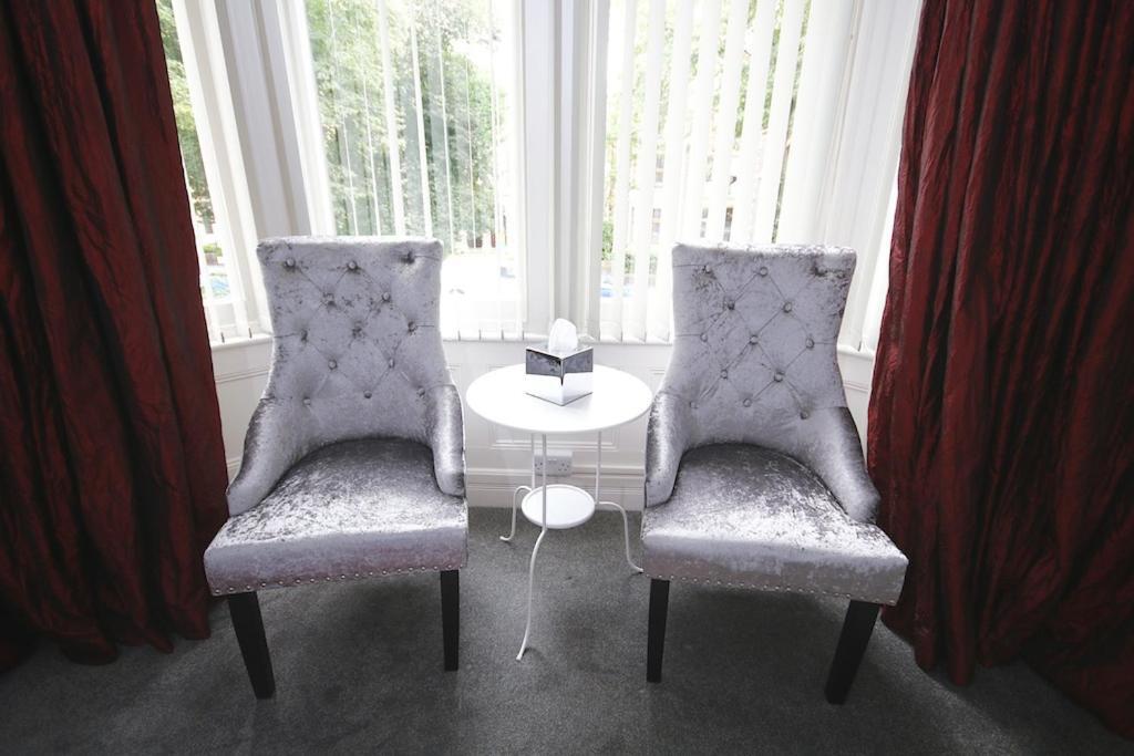Church Guesthouse Cardiff Dış mekan fotoğraf